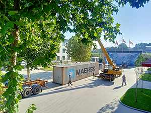 印度尼西亞石膏粉生產(chǎn)線發(fā)貨，今天裝了一個(gè)集裝箱，明天繼續(xù)。